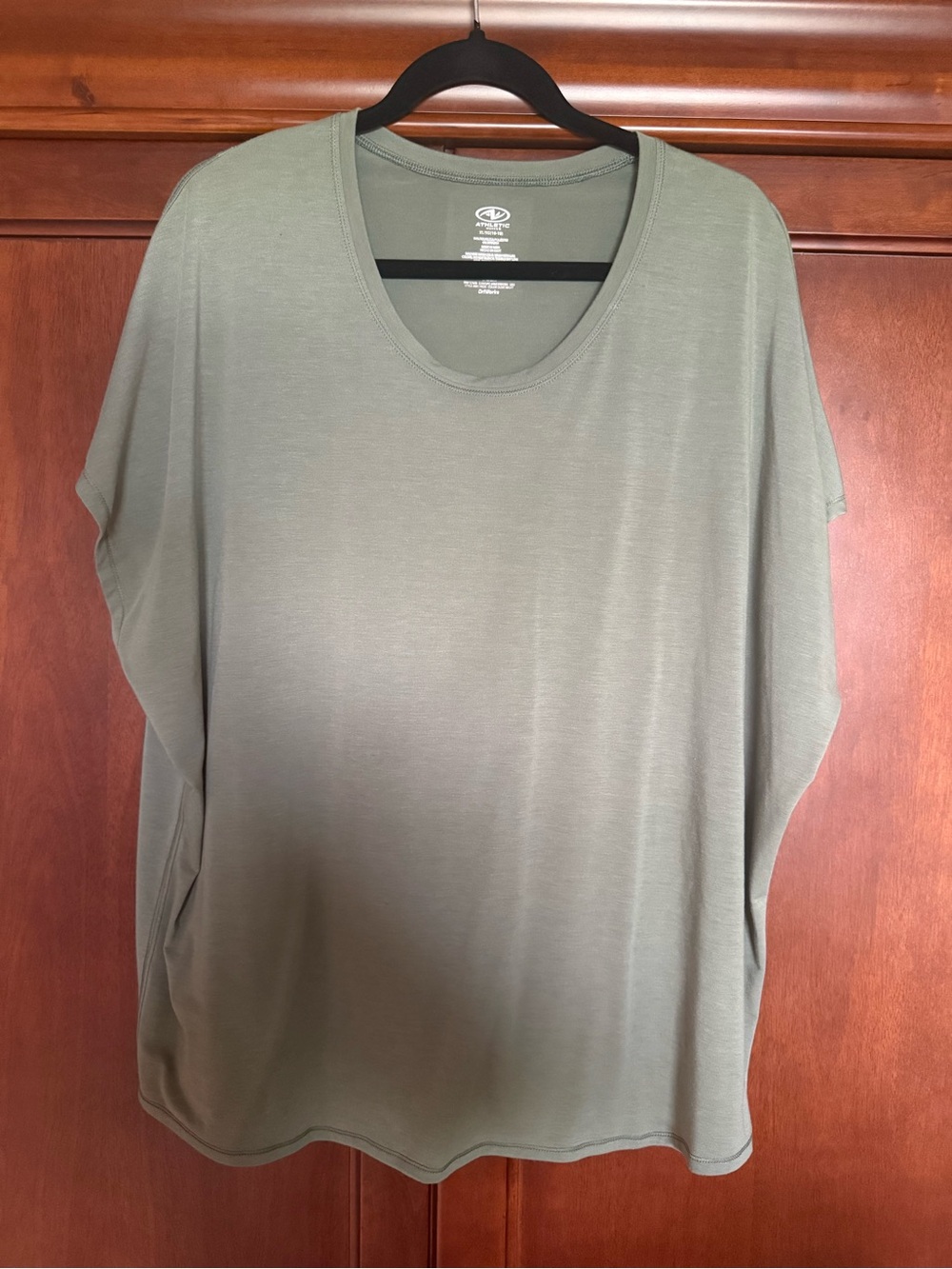 Athletic Works Olive Scoop Neck Short Sleeve Top